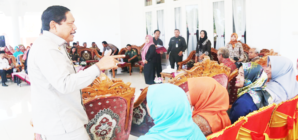 -- Bupati Mian saat memberikan arahan kepada peserta pelatihan --