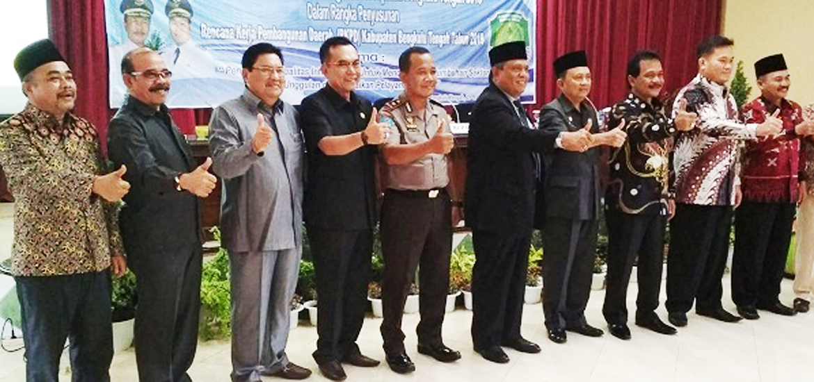 -- Foto bersama usai Musrenbang RKPD Bengkulu Tengah Tahun 2019 --