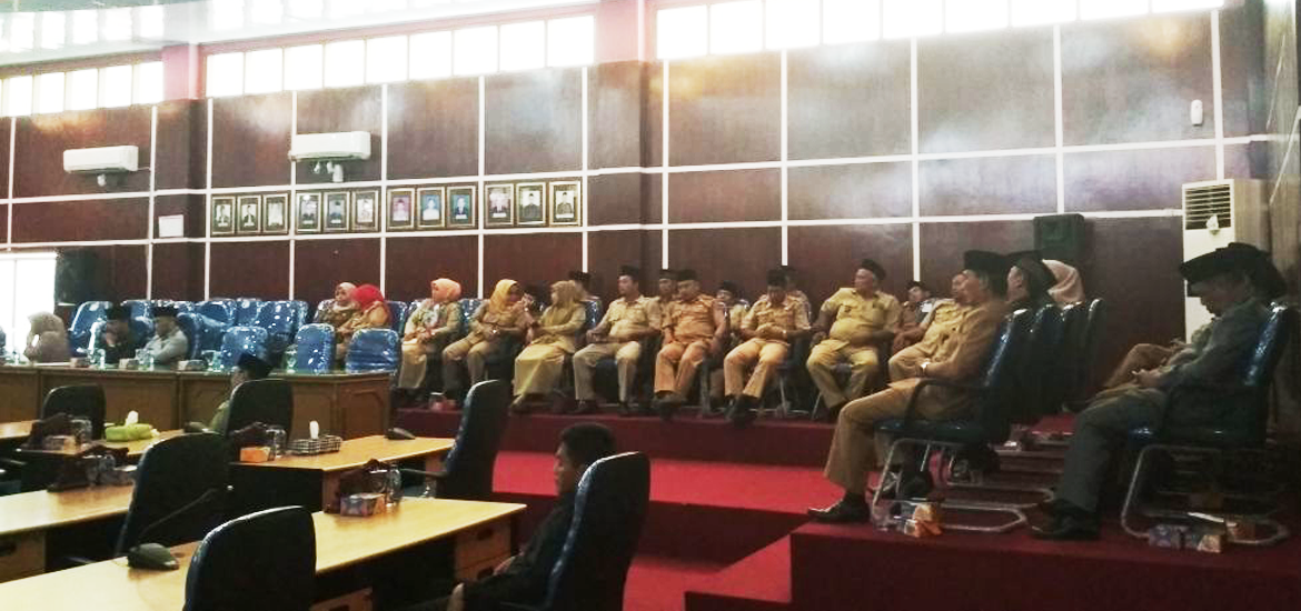 -- Tampak hadir jajaran OPD Kota Bengkulu --