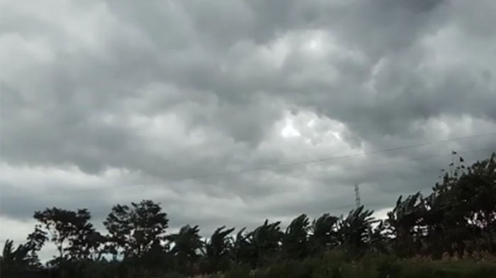 cuaca buruk