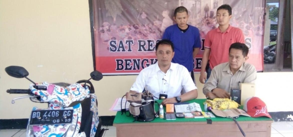 Kasat Reskrim Iptu Ahmad Khairuman saat press release tersangka dan barang bukti