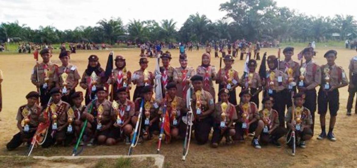 Wakil Walikota Bengkulu Ir. Patriana Sosialinda selaku ketua kwartir cabang gerakan pramuka 0407 Kota Bengkulu sore tadi Minggu (11/09/2016) menutup lomba jambore pramuka
