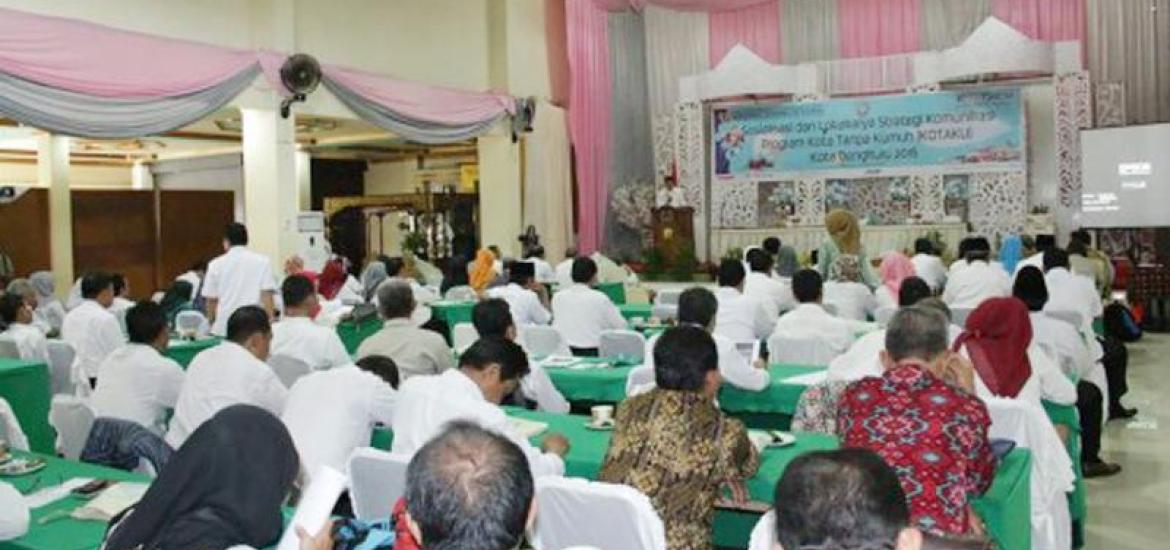 Sosialisasi dan lokakarya strategi komunikasi program Kotaku di Graha Asiah Wedika Hotel