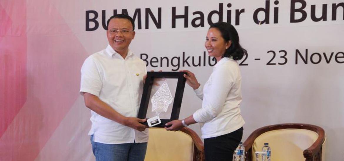 Kunjungan Menteri BUMN Rini Soemarno ke Bengkulu