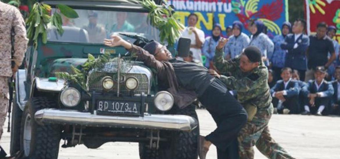 Upacara Peringatan HUT TNI Ke 72