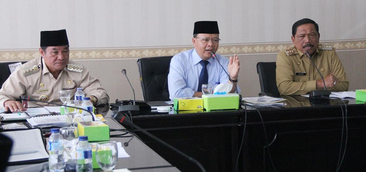 Mediasi menyelesaikan polemik tapal batas (tabat) antara Kabupaten Bengkulu Utara dengan Kabupaten Lebong