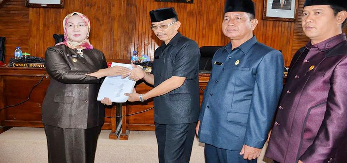 Paripurna DPRD Kaur membahas 11 raperda