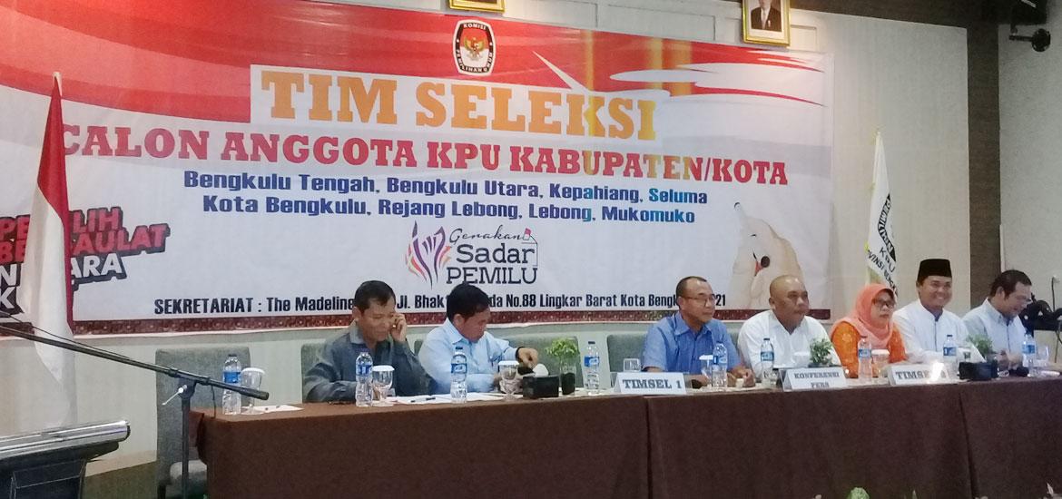 KPU Provinsi Bengkulu gelar jumpa pers, Senin (26/02/2018)