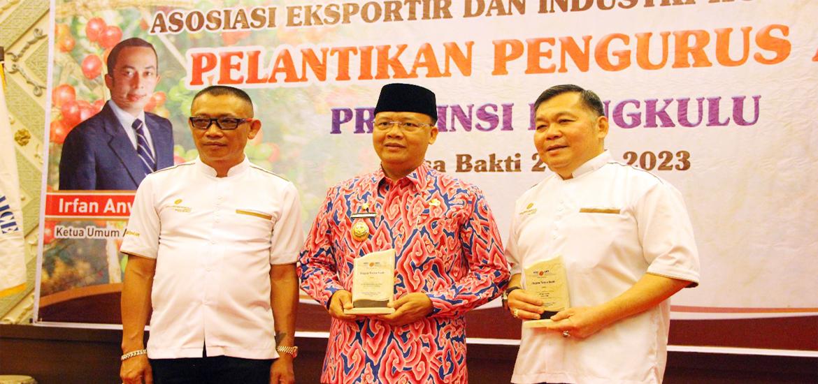 Pt. Gubernur Bengkulu Rohidin Mersyah saat Pelantikan Pengurus AEKI Bengkulu