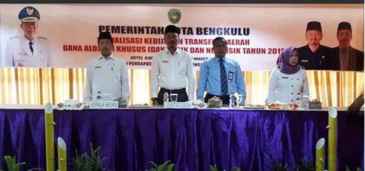 Pemkot bersama Bapeda Kota menggelar sosialisasi kebijakan transfer DAK Fisik dan Non Fisik Tahun 2018