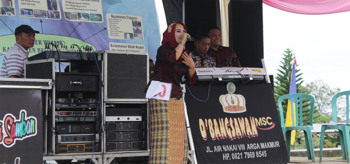 Lomba cipta lagu daerah dalam rangkaian Event Pesona Ratu Samban, di Alun-Alun Rajo Malim Paduko, Selasa (13/03/2018)