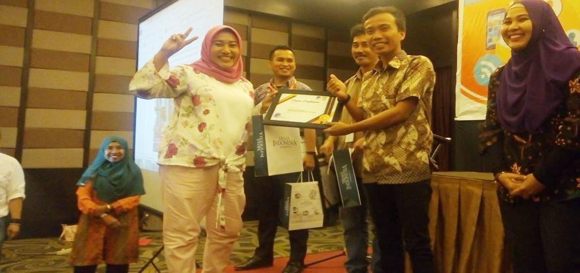 Perwakilan Kota Bengkulu saat Bimtek Pembuatan Konten untuk Peningkatan Kompetensi Jurnalis Media Center Daerah yang diselenggarakan oleh Kementerian Komunikasi dan Informatika RI di Kota Balikpapan