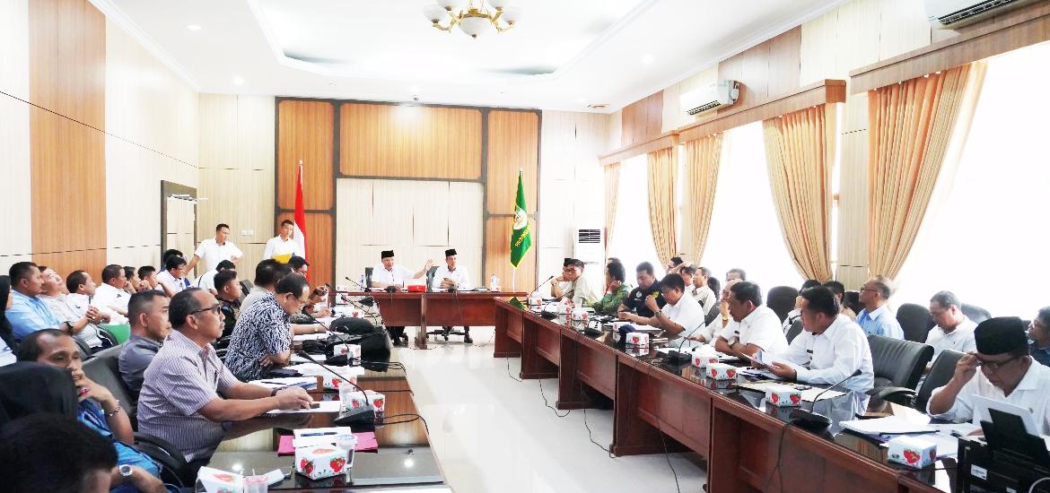 Rapat koordinasi yang diikuti OPD terkait, pelaku usaha, petani kelapa sawit, pemerintah kabupaten, pihak Polda, dan kejaksaan