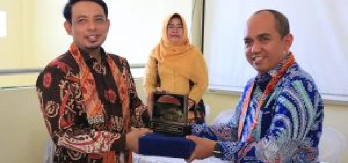 Walikota Pangkalpinang Maulan Aklil bersama Wakil Walikota Bengkulu Dedy Wahyudi