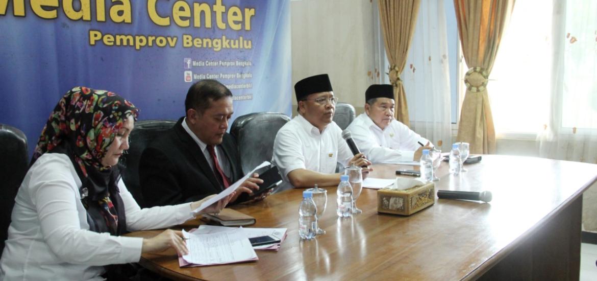 Konferernsi Pers terkait inflansi daerah