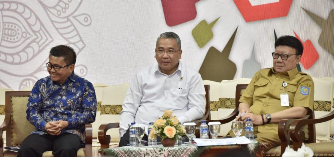 Menteri Desa, PDT, dan Transmigrasi Eko P Sandjojo menjadi pembicara Rembuk Nasional Pendidikan dan Kebudayaan (RNPK) 2019