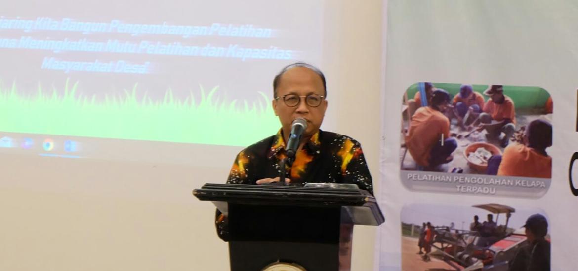 Sekretaris Jenderal Kemendes PDTT Anwar Sanusi