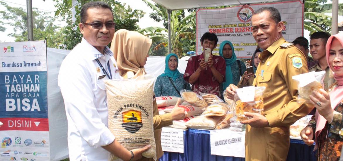 Pameran prukades dari 20 BUMDes unggulan di Kabupaten   Subang