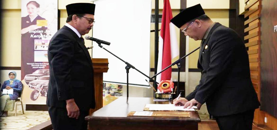 Pelantikan Komisaris Utama Independen PT Bank Pembangunan Daerah Bengkulu