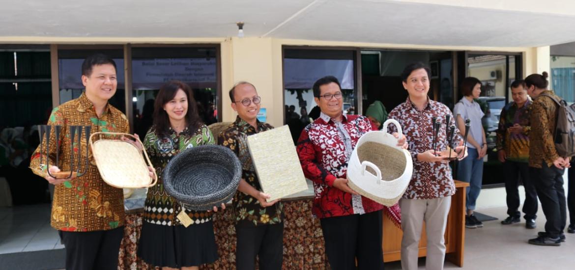 Pelatihan handycraft rajut berbasis ekonomi kreatif, di Balai Besar Latihan Masyarakat (BBLM) Yogyakarta