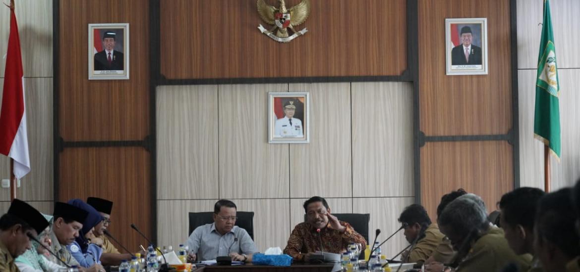 Bupati Bengkulu Utara Ir. Mian temui Gubernur dalam rangka membahas optimalisasi pembangunan di Bengkulu Utara