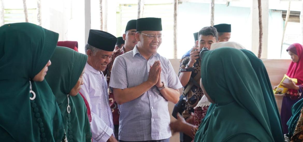 Gubernur Rohidin saat di Bengkulu Utara