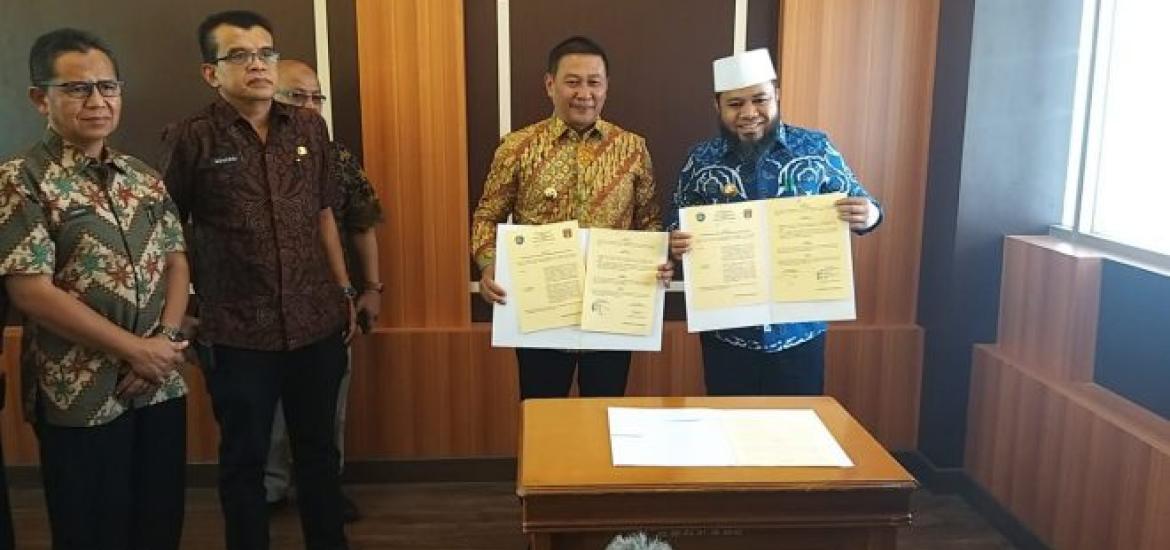Walikota Bengkulu MoU dengan Walikota Bukittinggi