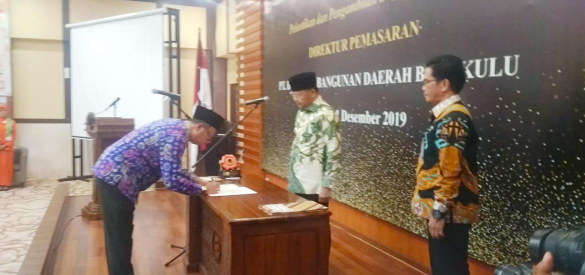 Pelantikan Direktur Pemasaran Bank Bengkulu 