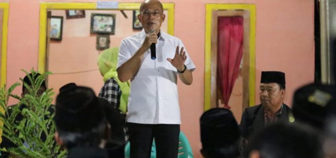 Bupati Bengkulu Selatan Gusnan Mulyadi