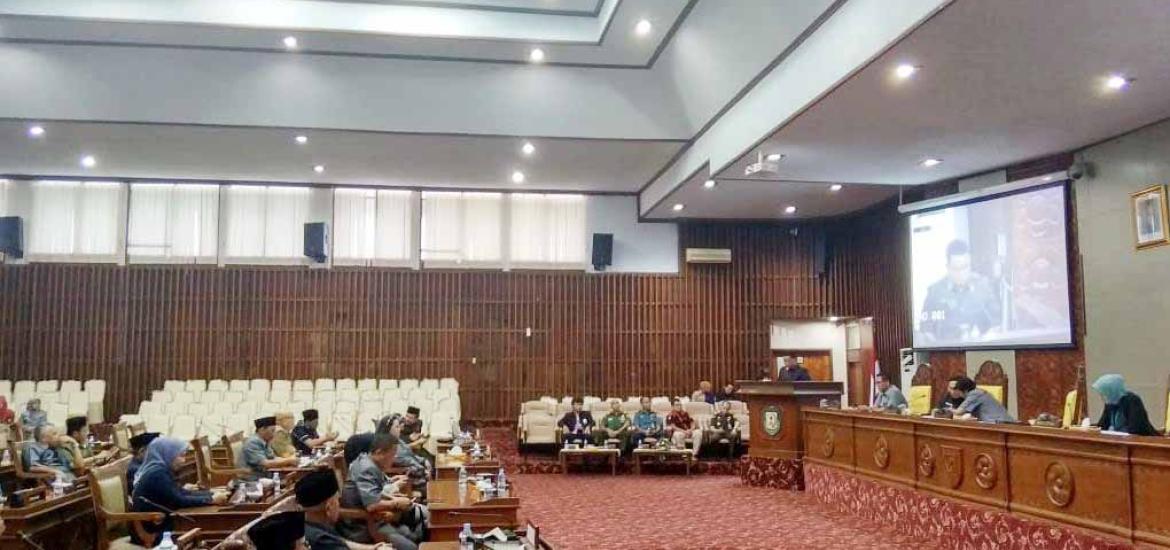 Paripurna DPRD Provinsi Bengkulu membahas Raperda BUMD