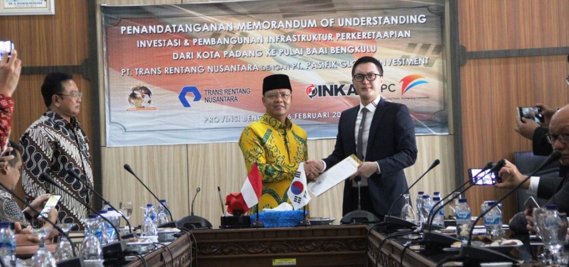 Penandatanganan MoU Pembangunan Rel Kereta Api Bengkulu - Lubuk Linggau