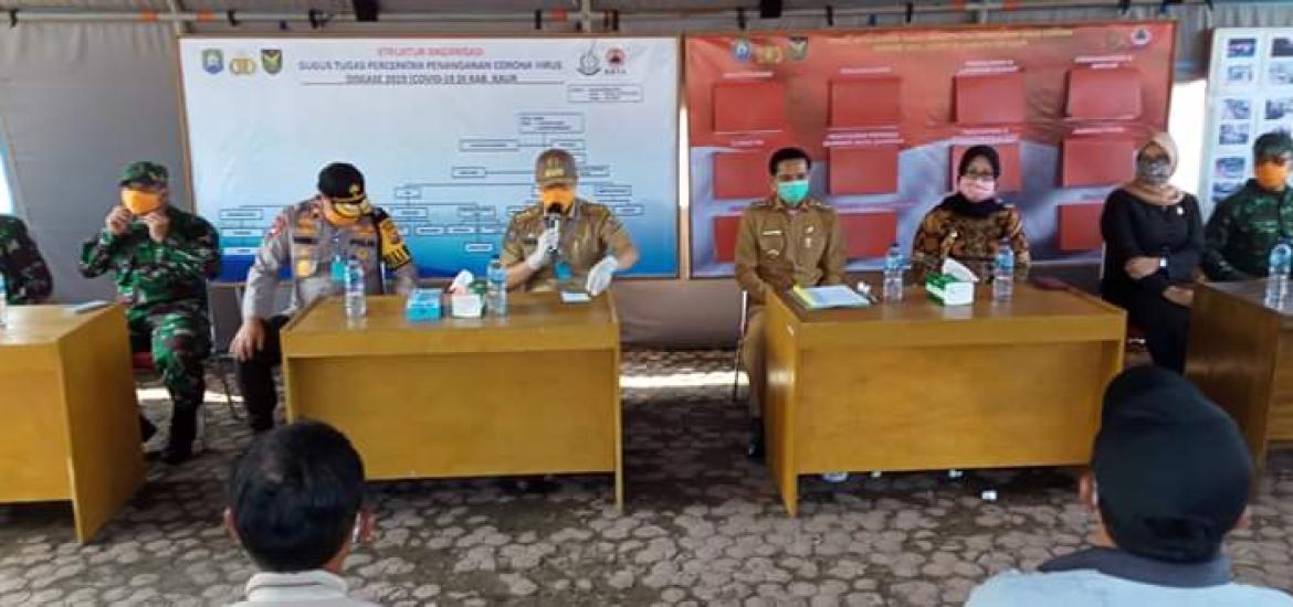 Pemkab Kair bersama Gubernur Bengkulu salurkan bantuan masyarakat