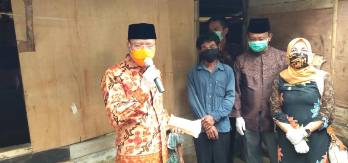 Penyaluran CSR Bedah Rumah Kepada 2 Warga Bengkulu Tengah