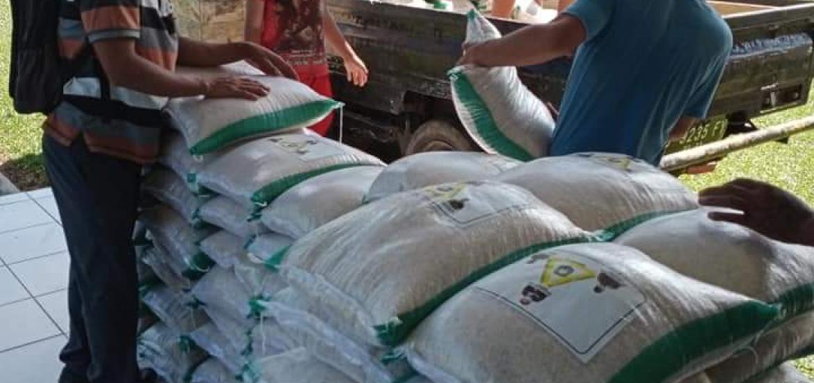 Bantuan beras Kecamatan Tetap Kabupaten Kaur
