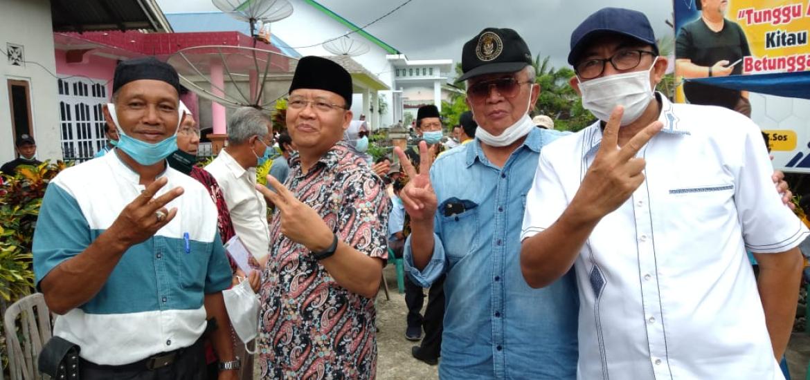 Rohidin bersama tokoh - tokoh Bengkulu Selatan