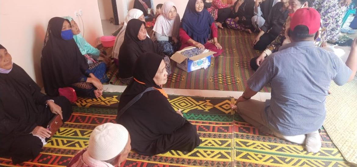 Rosjonsyah singgah di rumah duka warga Desa Pandan Seluma Utara