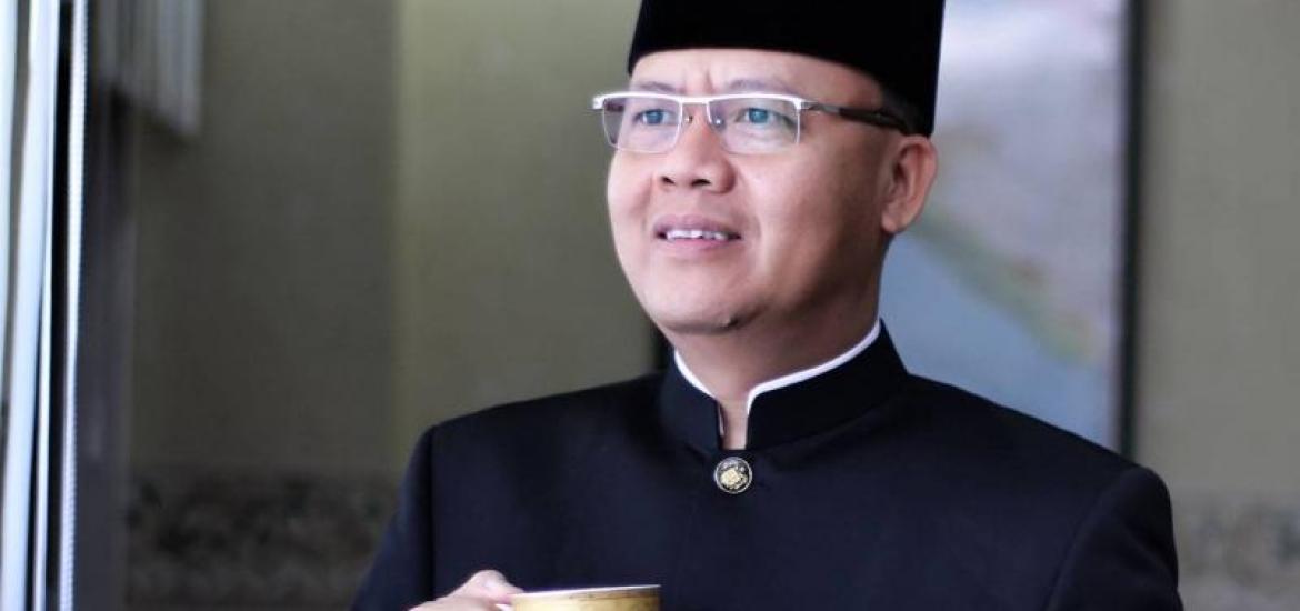 Dr. H. Rohidin Mersyah