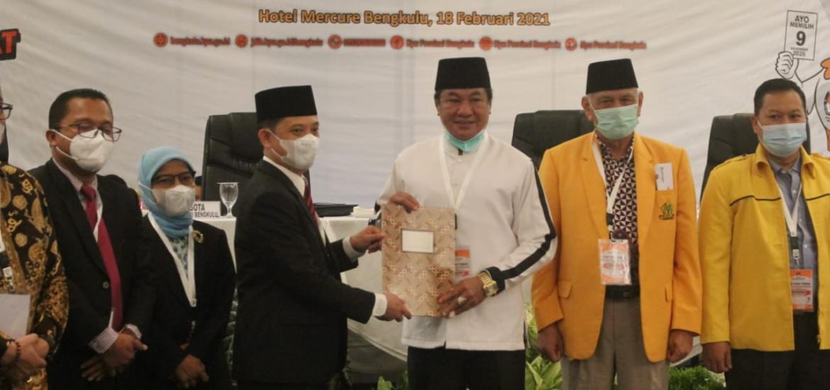 Rohidin - Rosjonsyah Ditetapkan sebagai Gubernur dan Wakil Gubernur Bengkulu