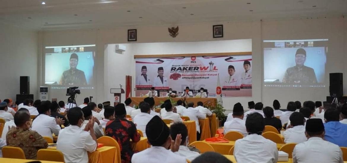 Gubernur Rohidin Ajak PKS Terus Bersinergi