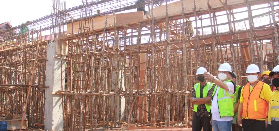 Gubernur Rohidin Pastikan Pembangunan Labkesda Selesai Tepat Waktu