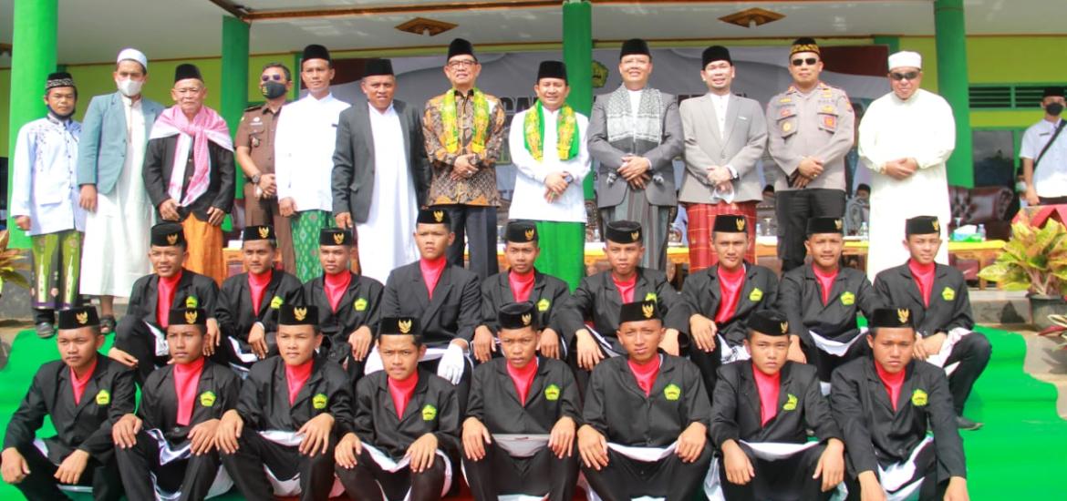 Gubernur Rohidin Yakin Pesantren Semakin Berkembang dan Maju