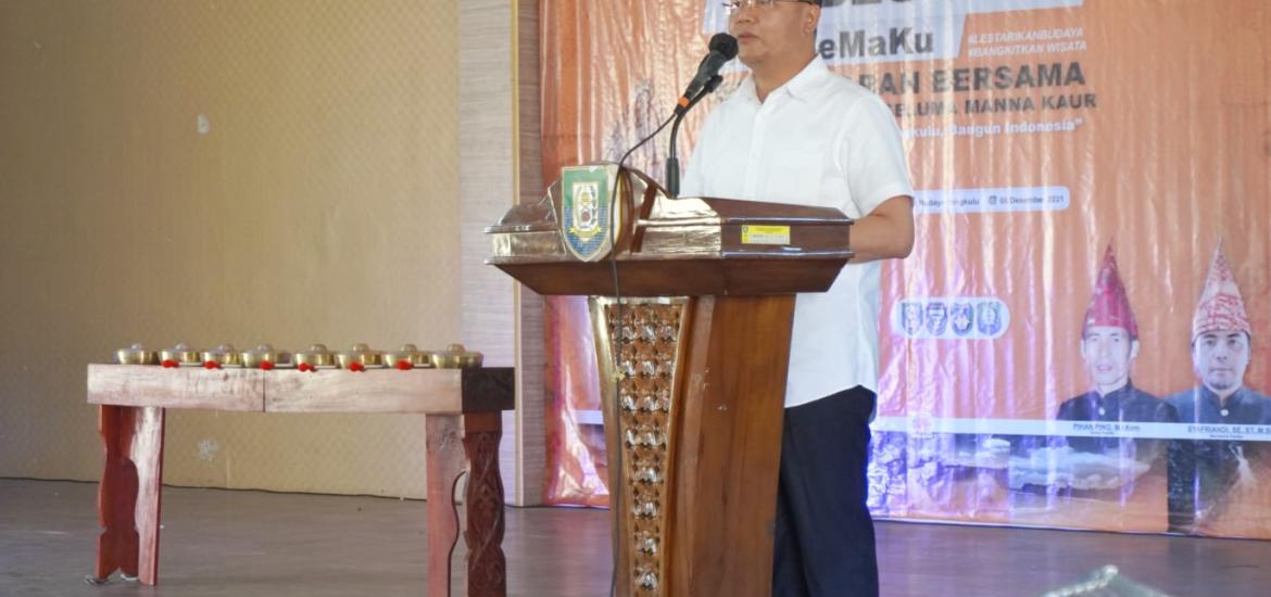 Gubernur Rohidin