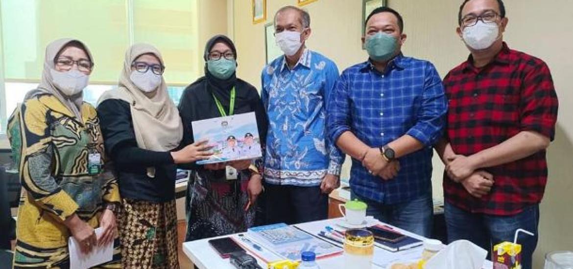 Plt Kepala Bappeda Seluma Dampingi Bupati Kunker ke Pusat Krisis Kesehatan