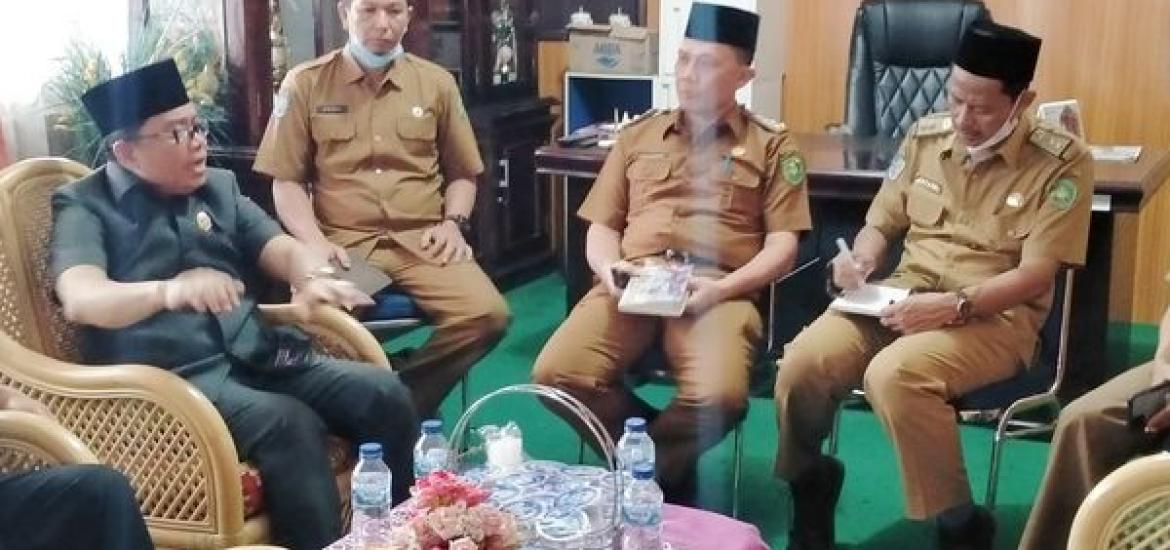 Komisi I DPRD Kota Kunjungi Disnaker dan Dispora