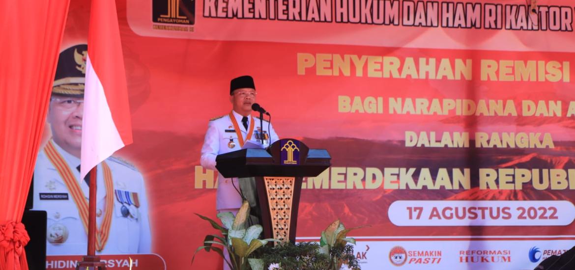 Gubernur Bengkulu Serahkan Remisi  HUT RI ke-77  Kepada 1.316 Narapidana