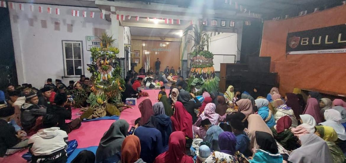 Sedekah Bumi Desa Mekar Sari