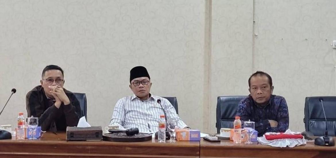 Komisi I DPRD Kota Bengkulu Gelar RDP bersama DP3P2KB