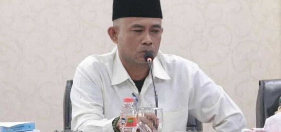 Ketua DPRD Kota Bengkulu Suprianto