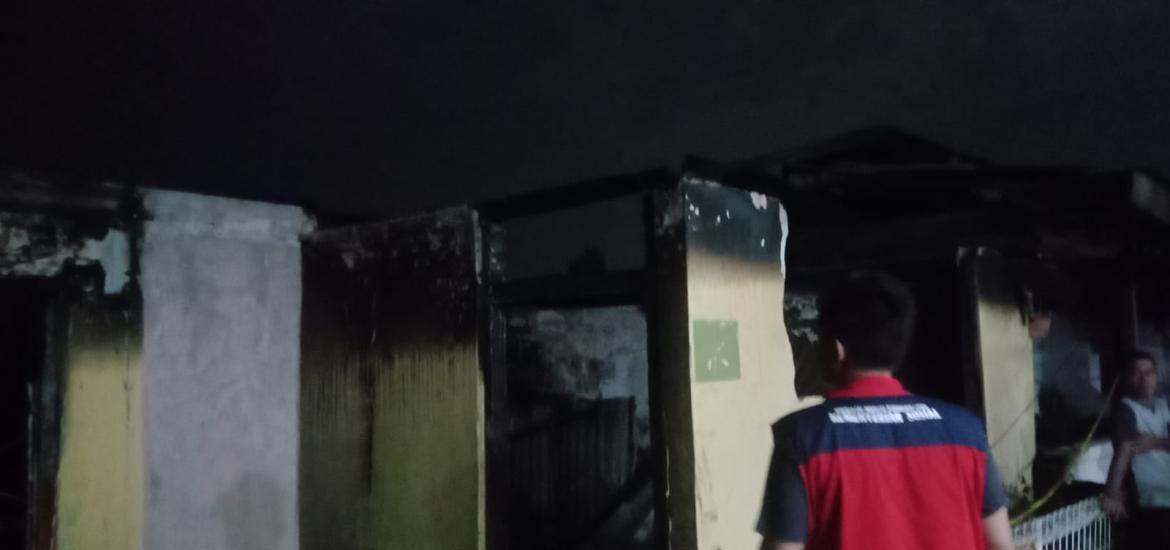 Dinsos Kota Bengkulu Salurkan Bantuan Sembako Korban Kebakaran di Panorama