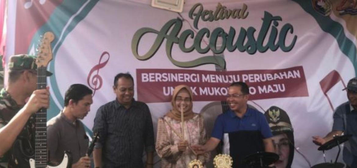 Bupati Sapuan Apresiasi Festival Musik Akustik
